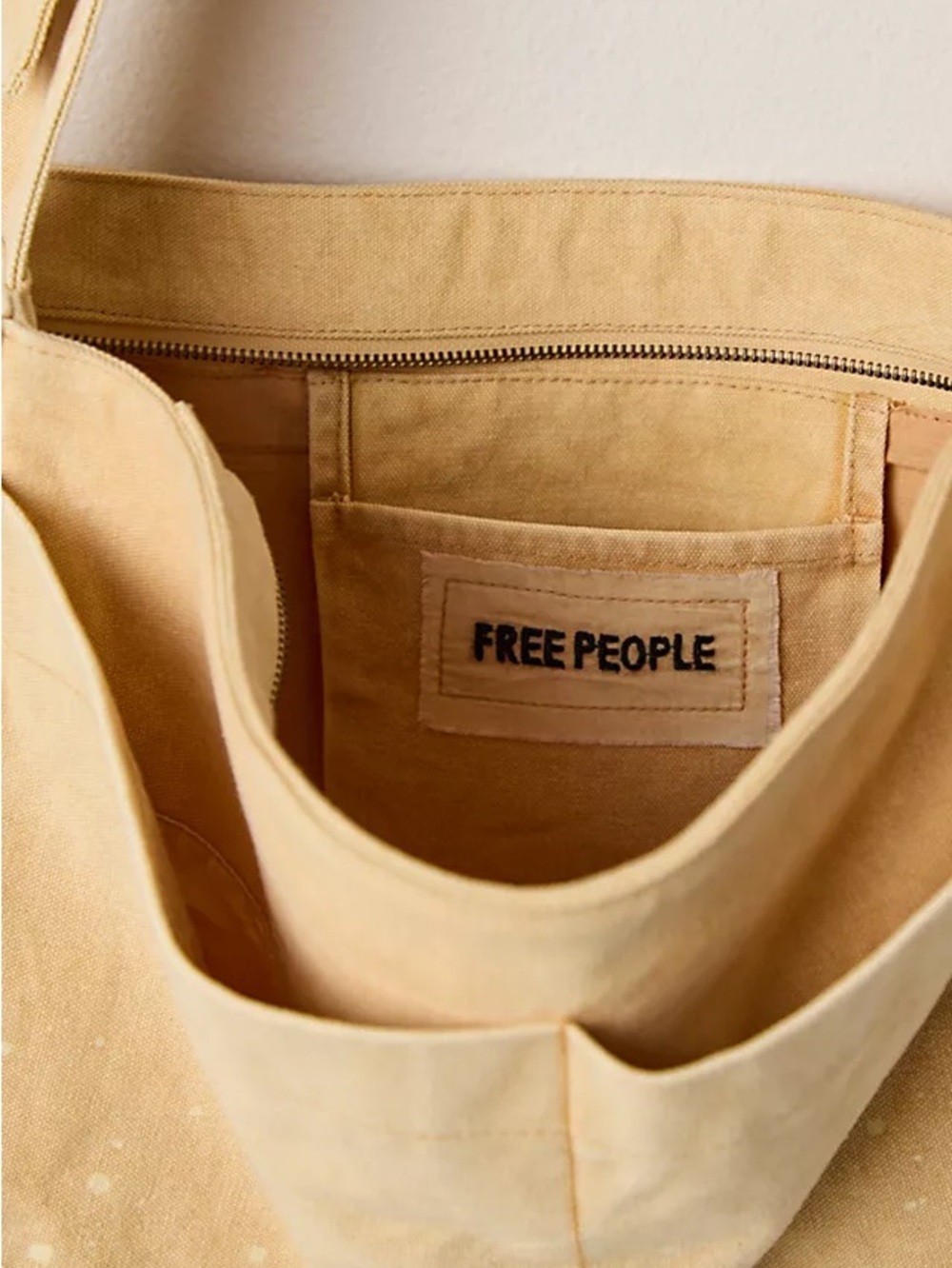 NWT Free People Camp Crush Sling Bag- Neutral - Picture 4 of 13